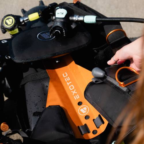 Apeks-BCD's-by-Oyster-Diving