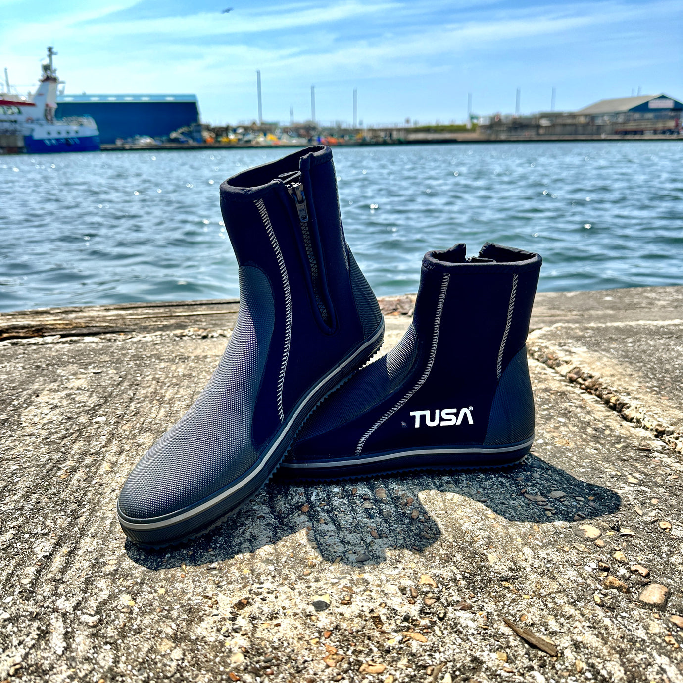 TUSA-Boots-By-Oyster-Diving