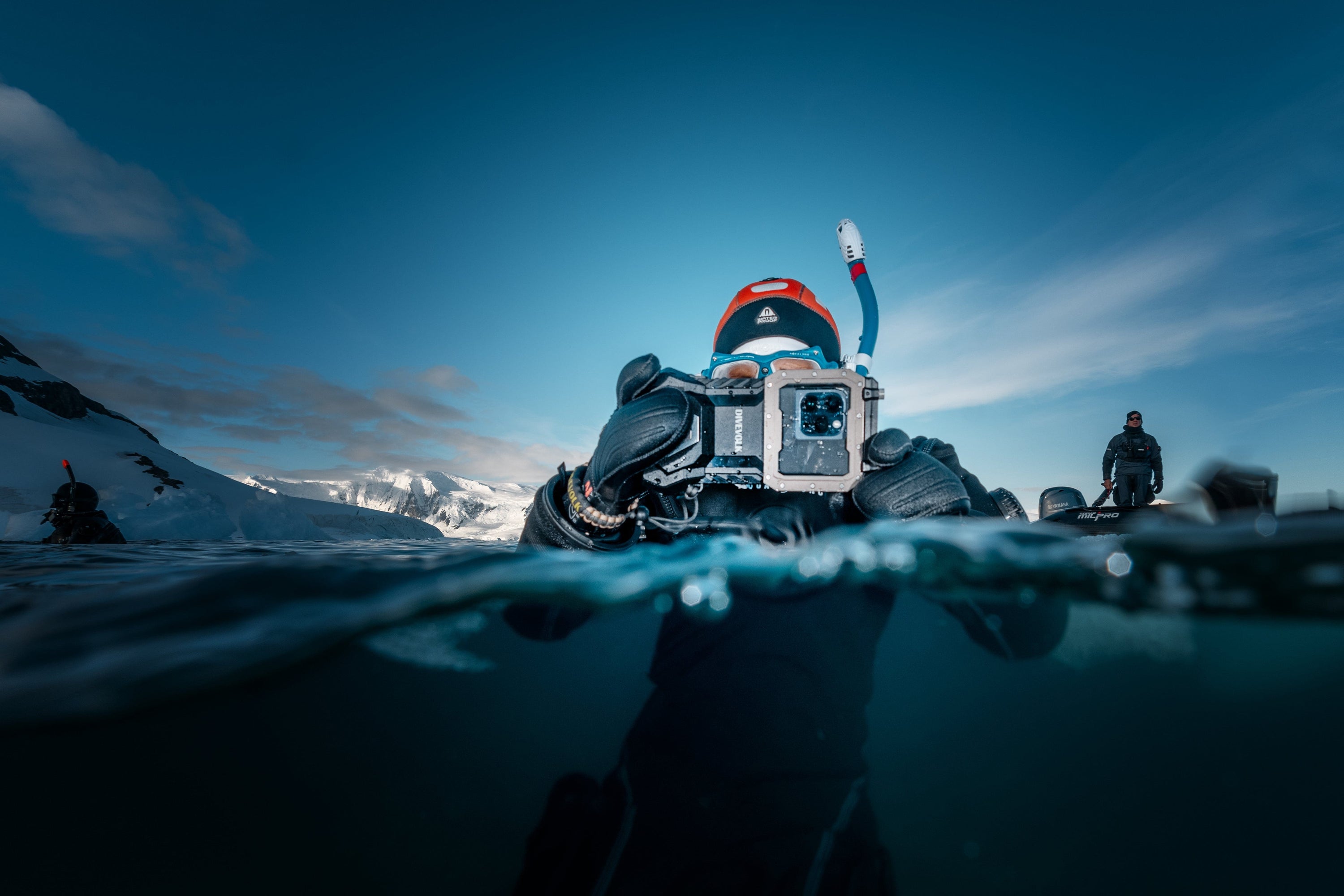 Divevolk Divevolk SeaTouch 4 Max Plus Black Underwater Touchscreen Phone Housing - Oyster Diving