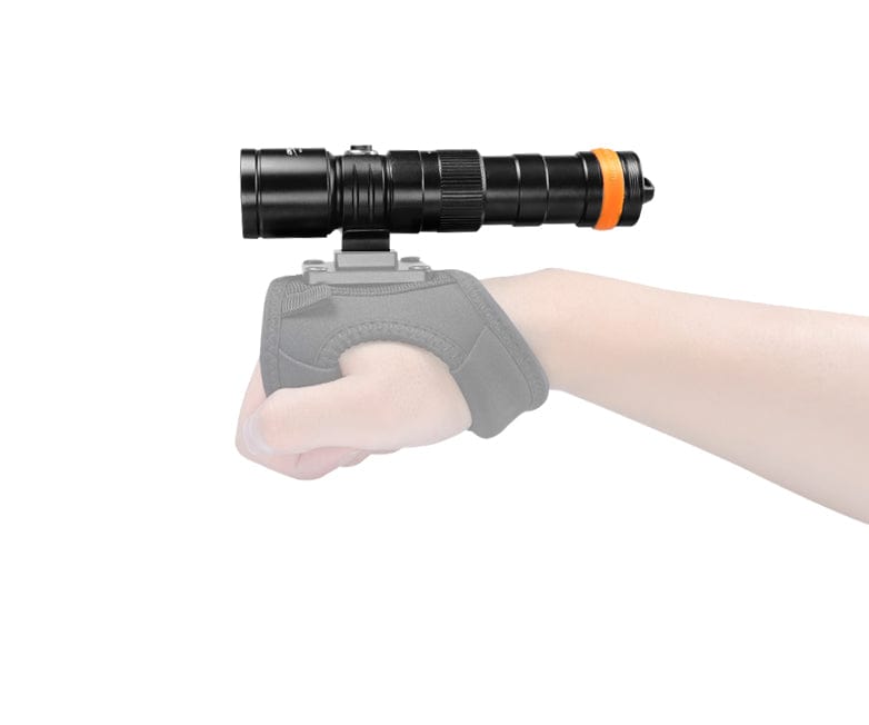 OrcaTorch OrcaTorch DC710 Dive Torch - Oyster Diving