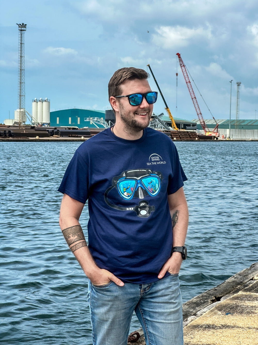 Oyster Diving Oyster Diving T-shirt by Oyster Diving Shop